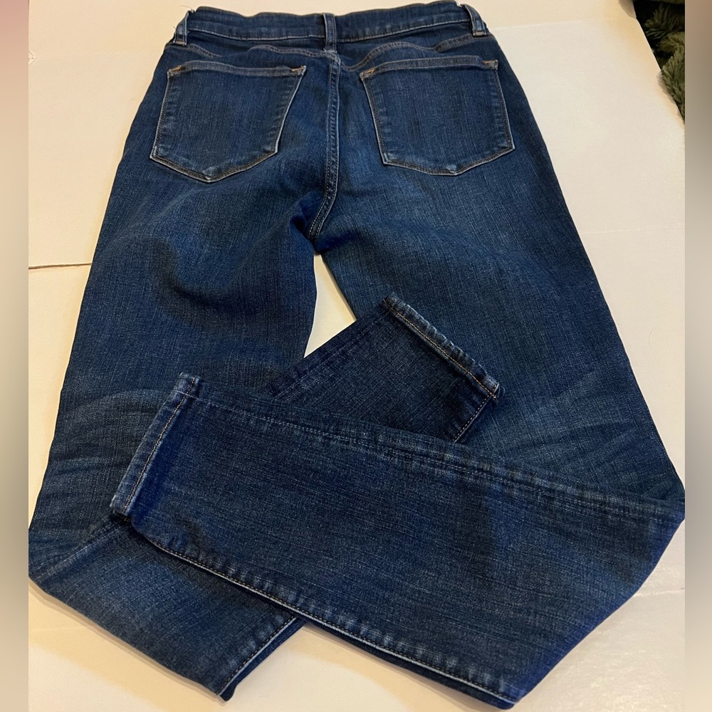 J.Crew size 28 stretch skinny jeans. Unisex